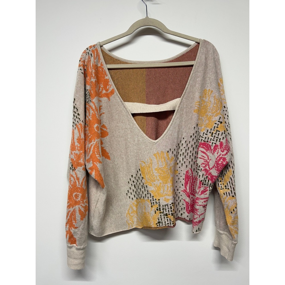 Daily‎ Practice Anthropologie Hazy Daze Floral V-Back Knit Sweater Beige Large - Picture 3 of 6